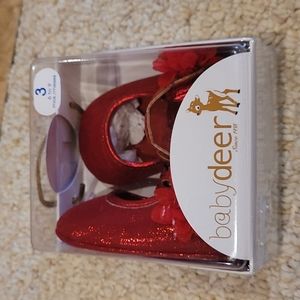 Brand New Baby Deer Red shoes 6-9 months